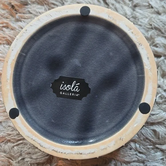 Chevron Patterned Gray Planter - Picture 5 of 8